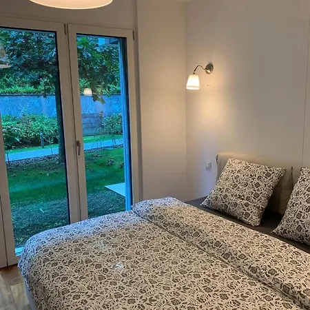 Apartment Modernes An Traumlage In Lugano Mit Seesicht Paradiso