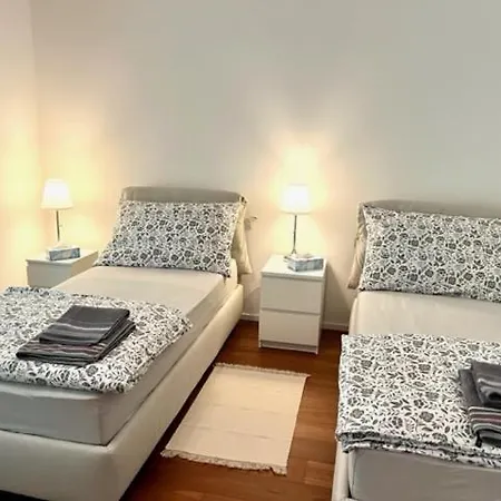 Appartement Modernes An Traumlage In Lugano Mit Seesicht